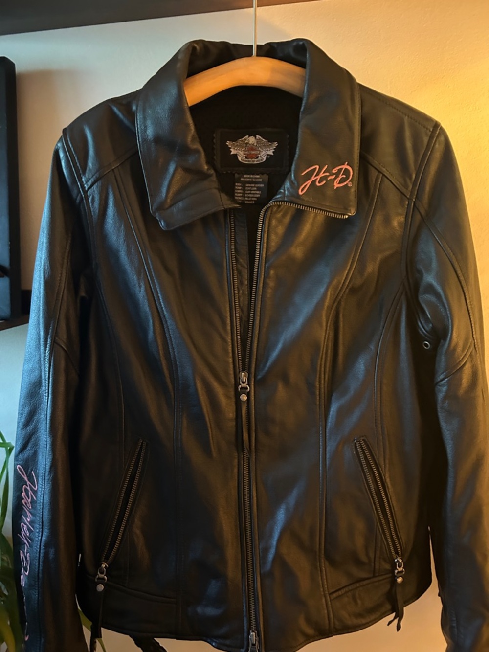 Harley-Davidson Black Leather Jacket with Pink Embroidery